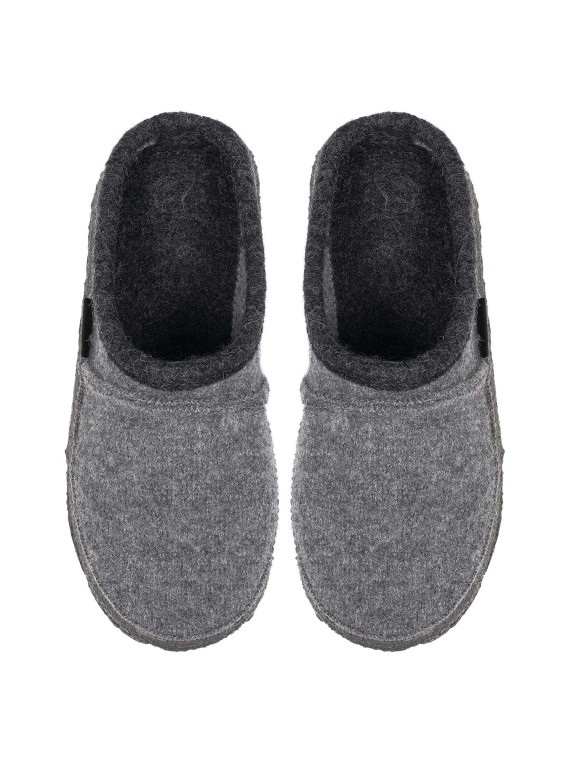 chaussons adultes plats style mules gris clair avec bordure noire