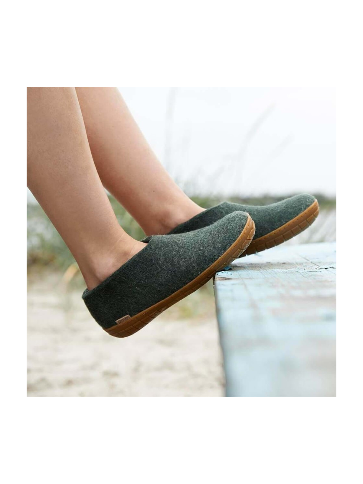 chaussons pure laine mi-montants vert foncé semelle caoutchouc