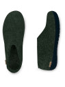 chaussons en laine vert foncé semelles noires