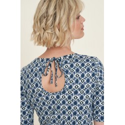 tee-shirt femme manches courtes imprimé bleu ouverture goutte dans le dos avec lien