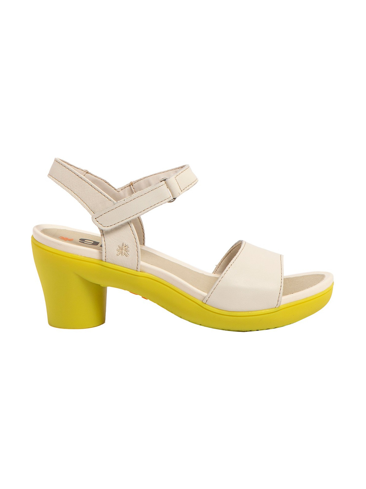 Sandales à Talon très tendance de la marque espagnole The Art Company