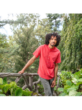 chemise manches courtes homme couleur laurier rose col mao sans poche