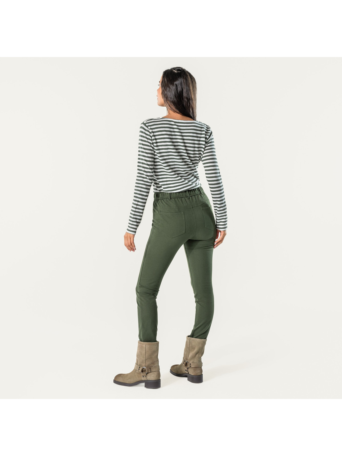 pantalon taille élastique 2 poches à l'arrière vert foncé