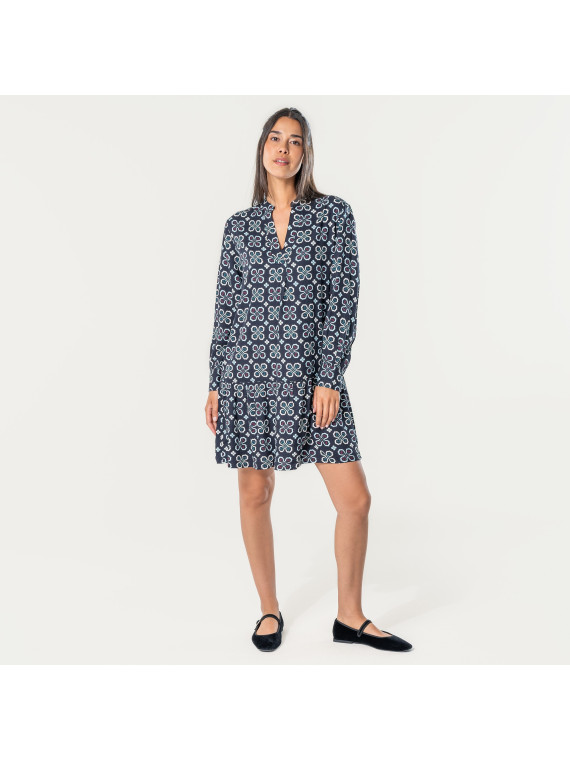 robe femme courte motifs fleurs sur fond marine
