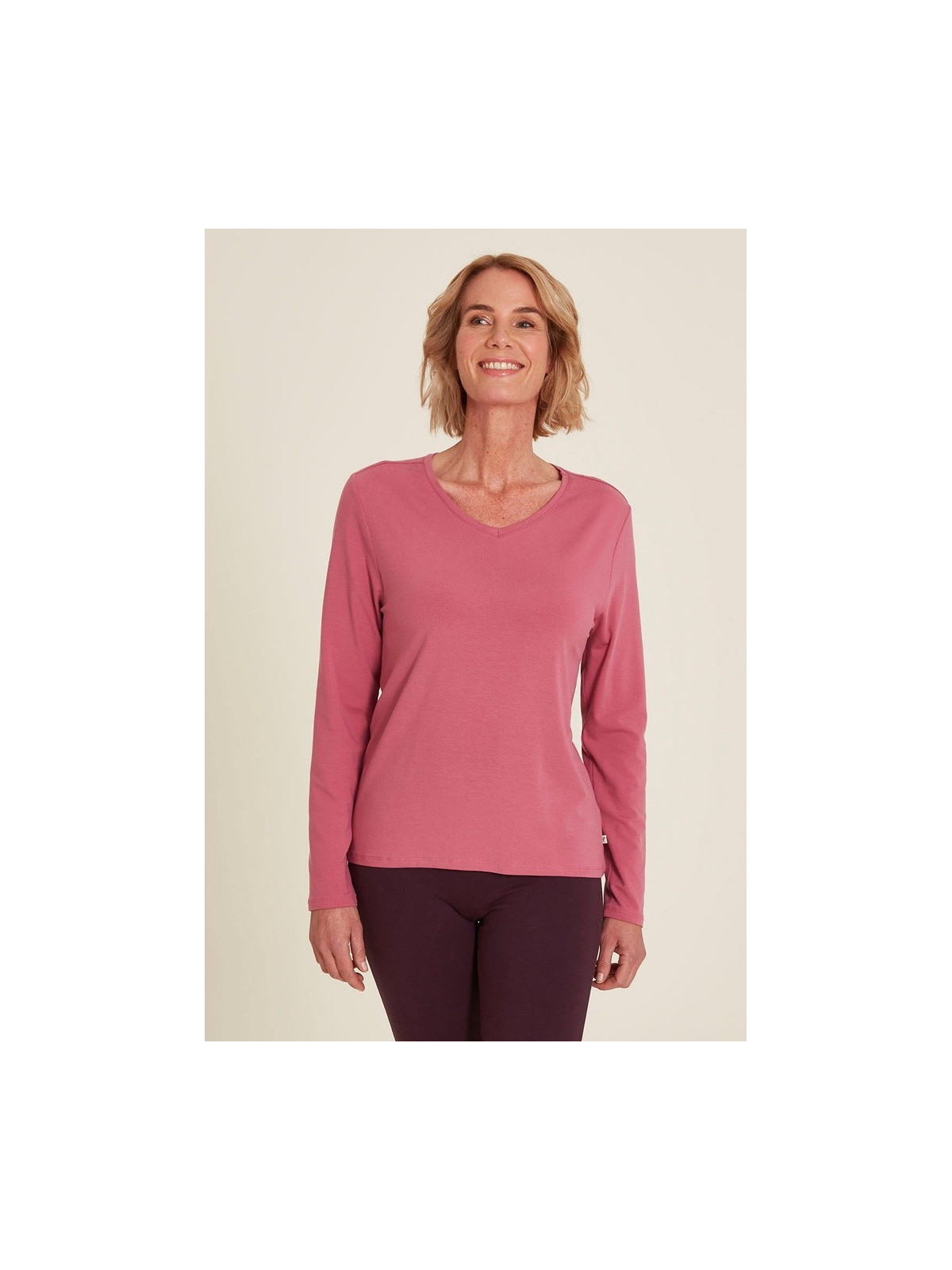 tee-shirt femme manches longues col V rose
