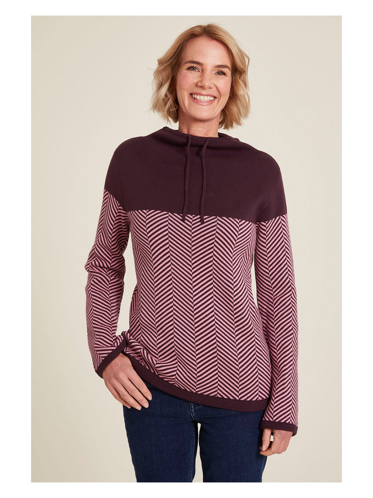 pull col montant avec lien violet uni en haut et rayé en bas
