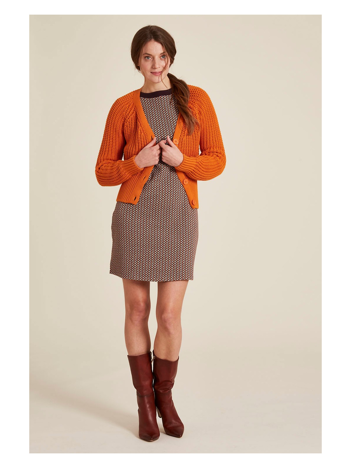 robe col bateau longueur genou motifs vintage