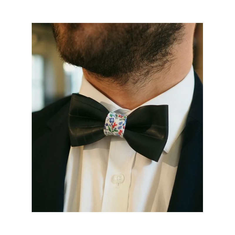 Porte-clefs fabriqué en France en recyclage de lance à incendie