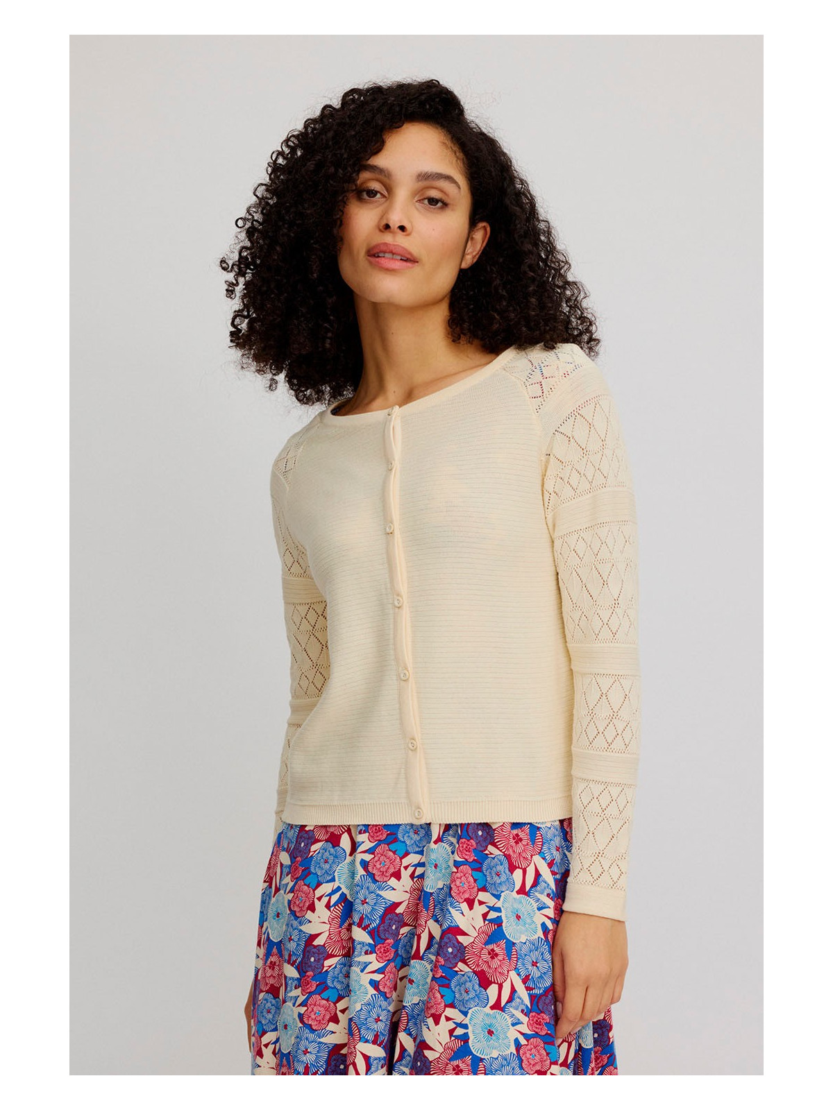 gilet coton bio écru avec manches ajourées