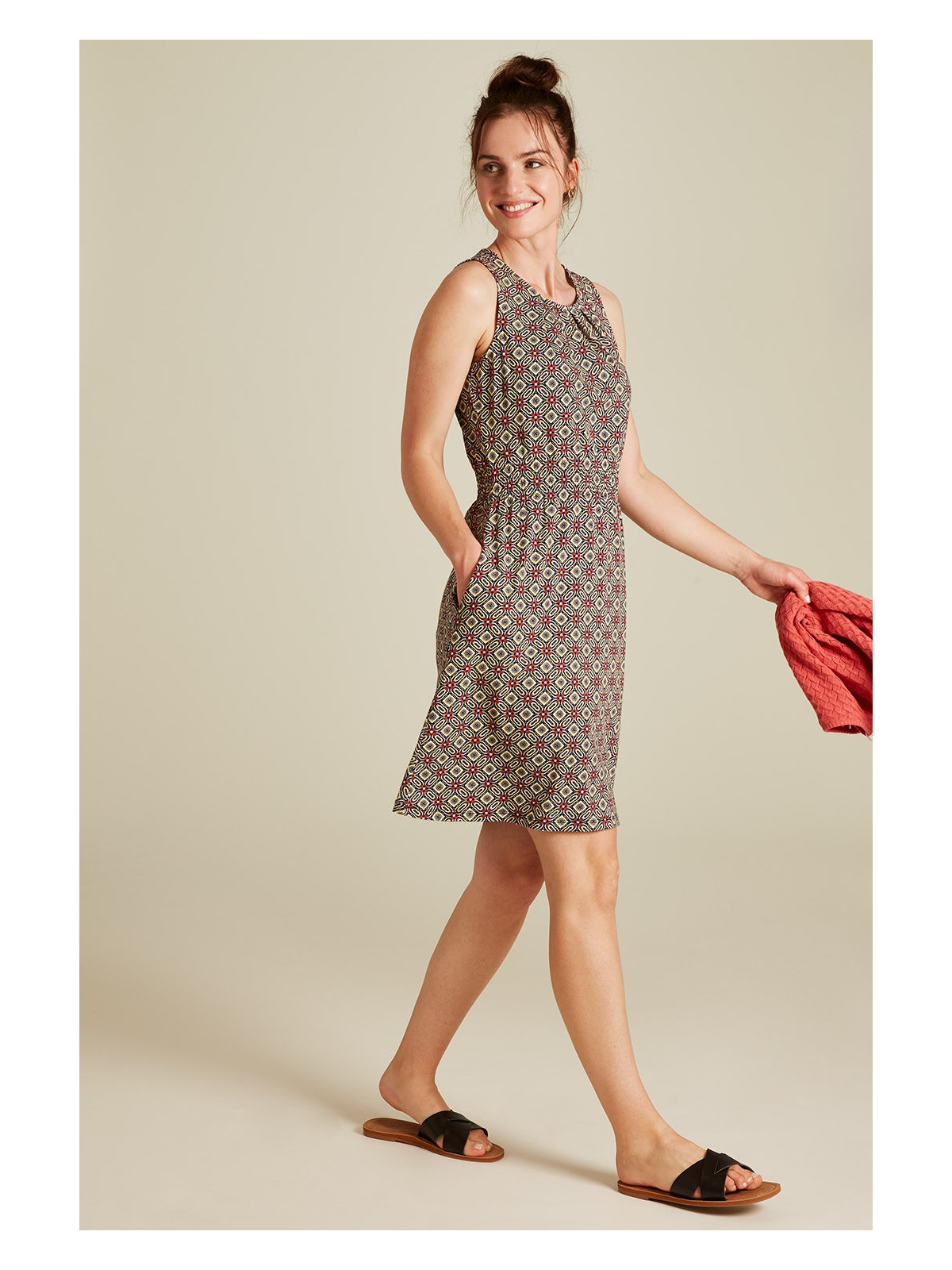 Robe Longue sans Manches rouge en coton bio de Tranquillo