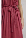robe à bretelles très légère avec ceinture rose lie de vin
