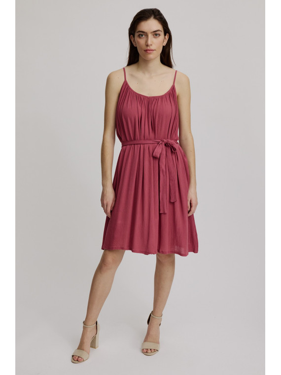 robe à bretelles très légère avec ceinture rose lie de vin