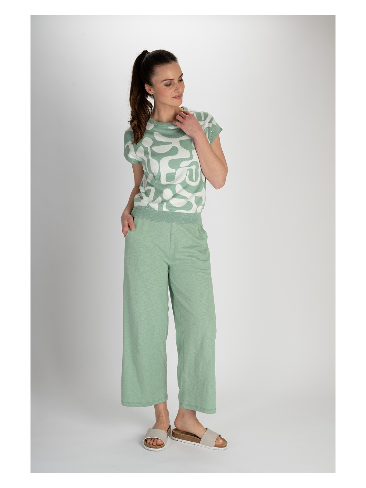 pantalon large vert pâle avec ceinture large