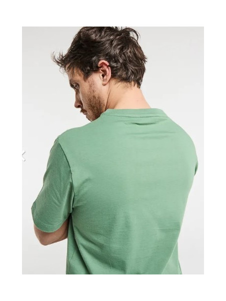 tee-shirt homme vert avec broderie vélo lila sur la poitrine
