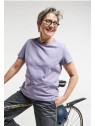 tee-shirt femme col rond couleur lavande avec vélo brodé vert sur la poitrine