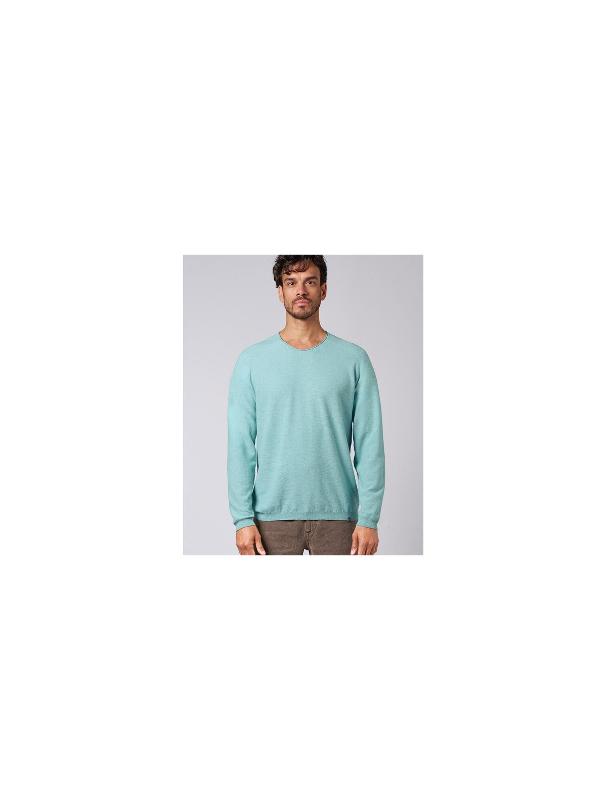 pull homme maille piquée col V couleur bleu clair