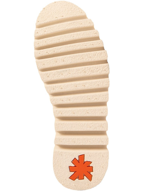 baskets rouges semelles blanches