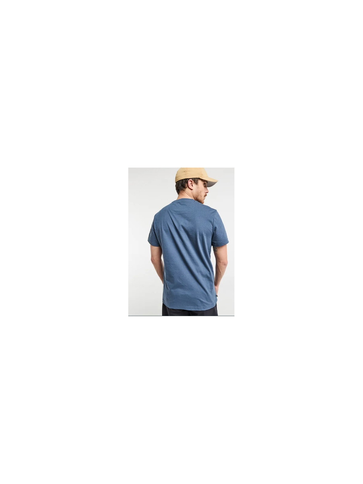 tee-shirt homme bleu avec broderie goéland sur la poitrine
