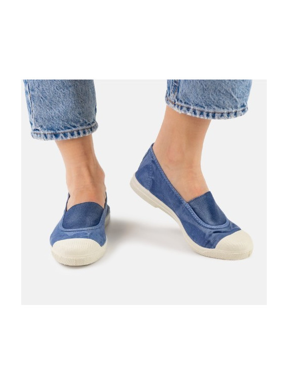 chaussures type ballerines en coton bio bleu aspect délavé