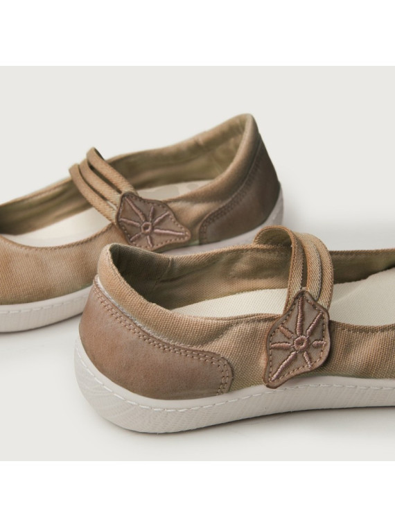 ballerines en coton bio couleur cannelle semelles caoutchouc blanc