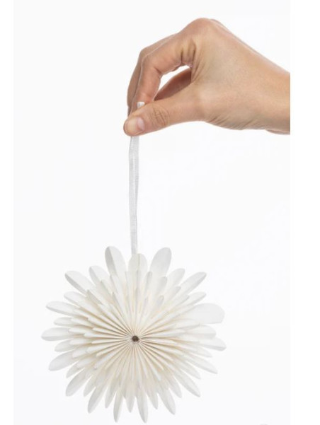 suspension en forme de flocon de neige blanc