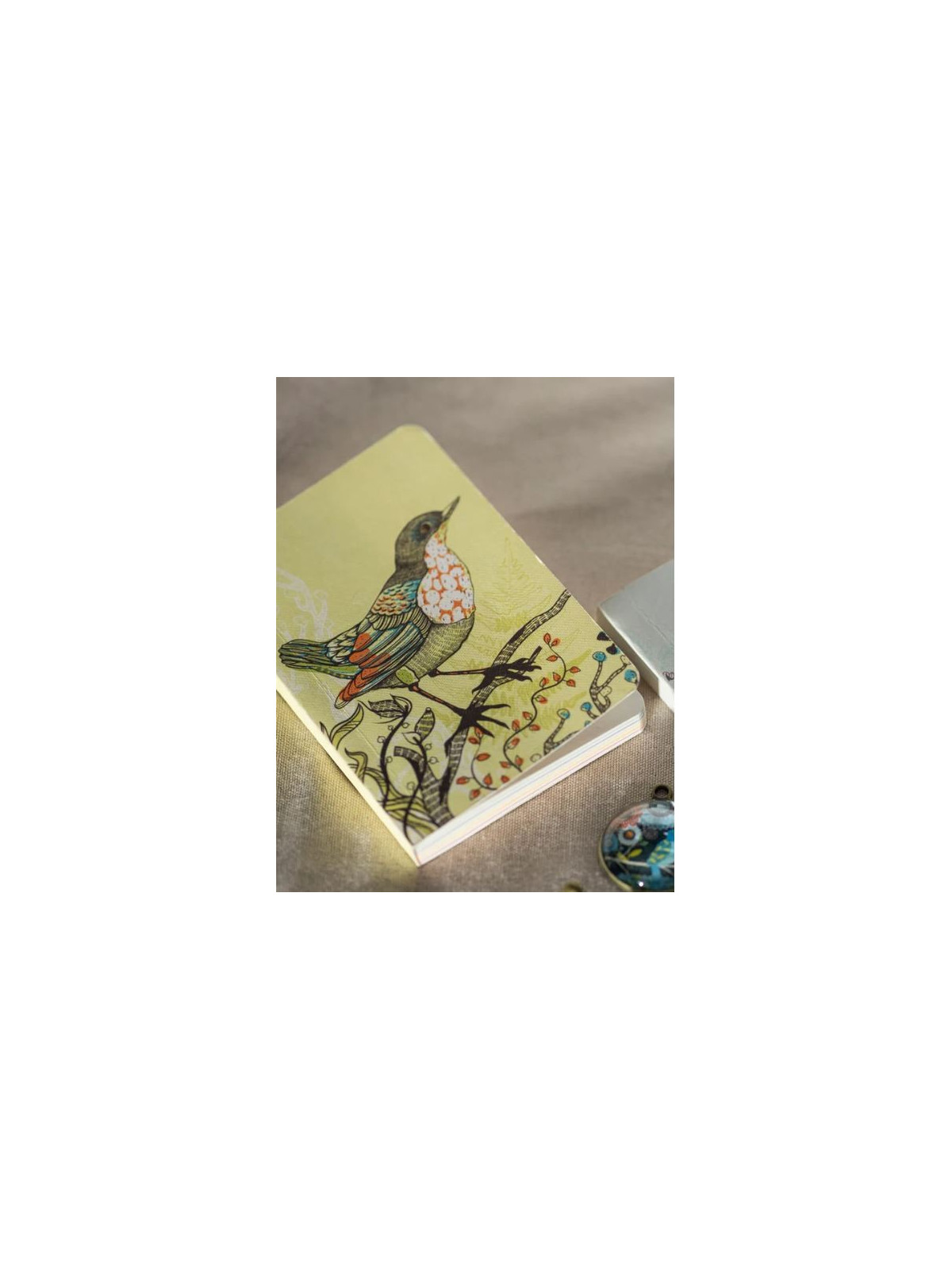 carnet couverture jaune pastel avec motif oiseau