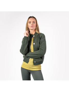 gilet court grosses mailles vert foncé avec boutons et poches