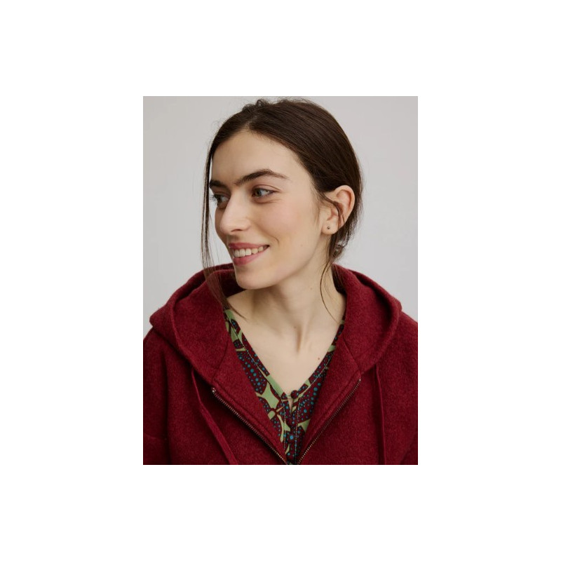 Veste à capuche en laine bouillie couleur brique