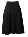 jupe noire fluide longueur en dessous du genou