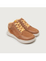 chaussures montantes couleur camel lacet jaune semelles blanches