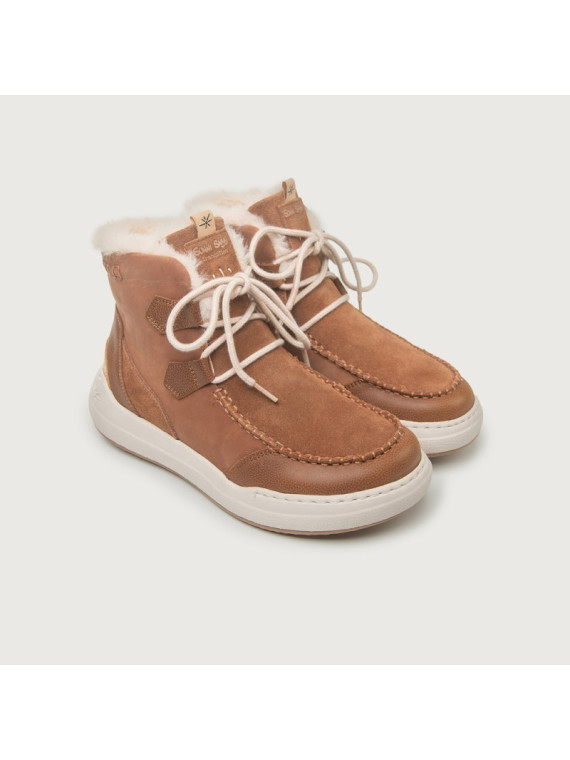 bottines fourées à lacets couleur brun semelles blanches