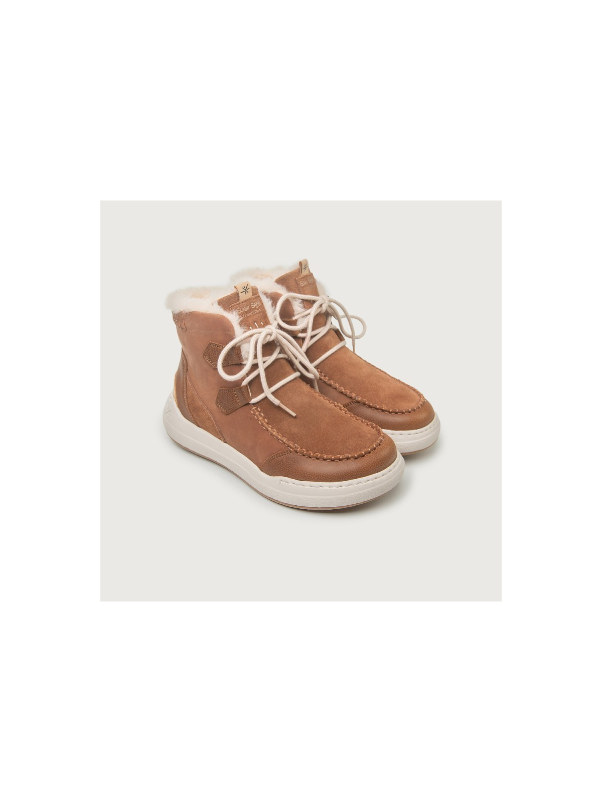 bottines fourées à lacets couleur brun semelles blanches