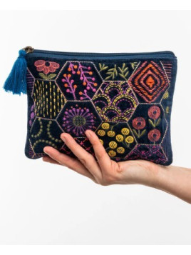 pochette velours bleu marine imprimés colorés géométriques