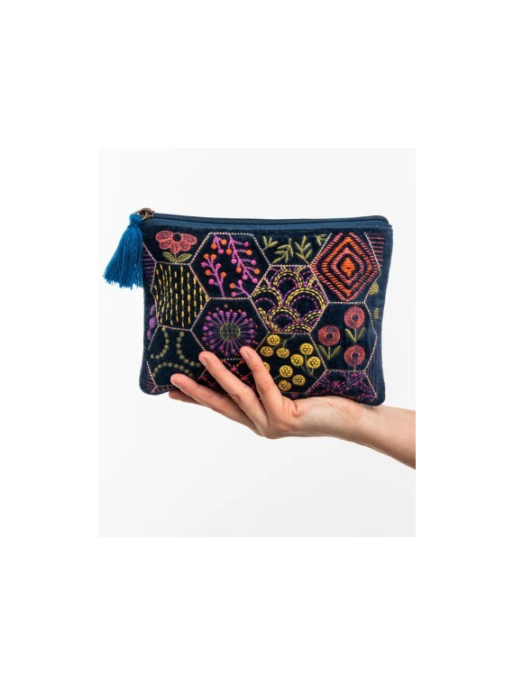 pochette velours bleu marine imprimés colorés géométriques