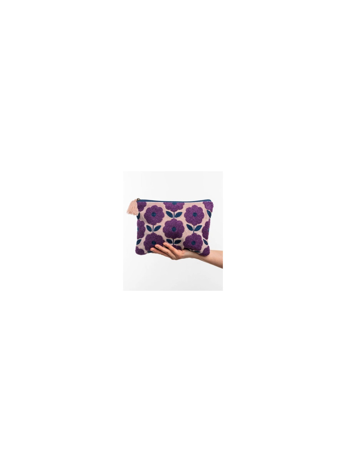 trousse couleur lila avec motifs fleurs violet