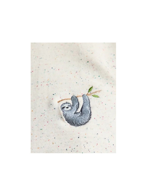 sweat femme beige avec plumetis et broderie paresseux sur la poitrine