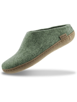 chaussons adultes en laine couleur vert mousse
