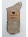 chaussettes couleur naturelle en chanvre aspect ancien