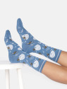 chaussettes bleues avec motifs de ruches demi-cercle et abeilles