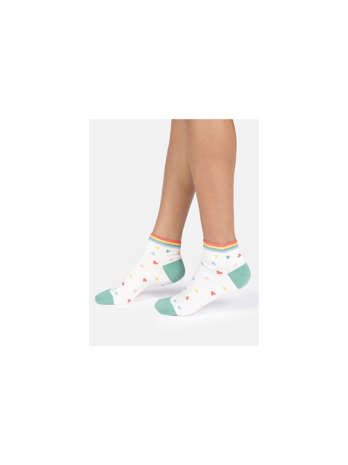 socquettes blanches motifs coeurs