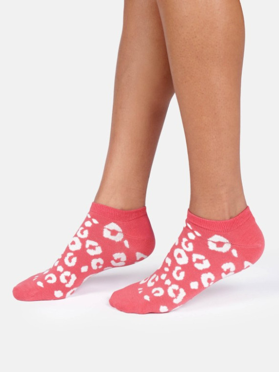 socquettes roses motifs léopards