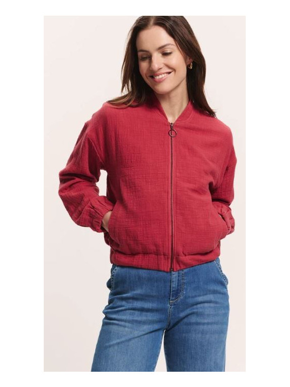 blouson court et large en mousseline rouge grenat