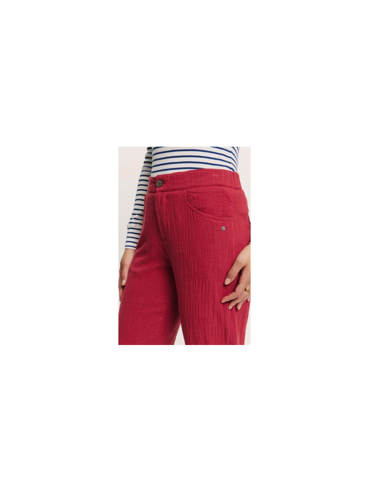 Pantalon fluide en mousseline rouge grenat