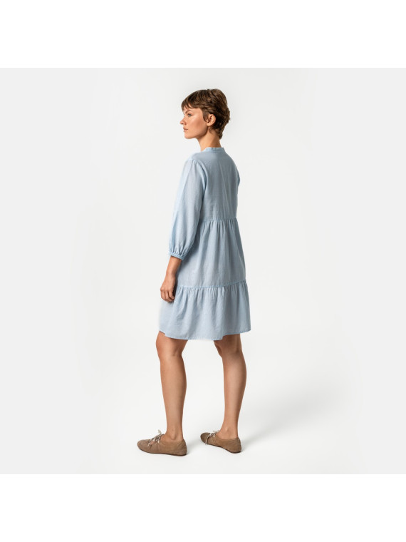 robe courte ou tunique rayée bleu clair et blanc broderies autour du col en V