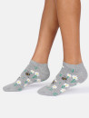 socquettes grises avec motif marguerite et abeilles