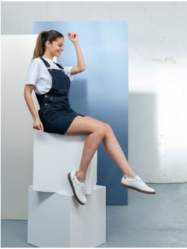 Robe Salopette Courte  en jean Fabriquée en France - 1083