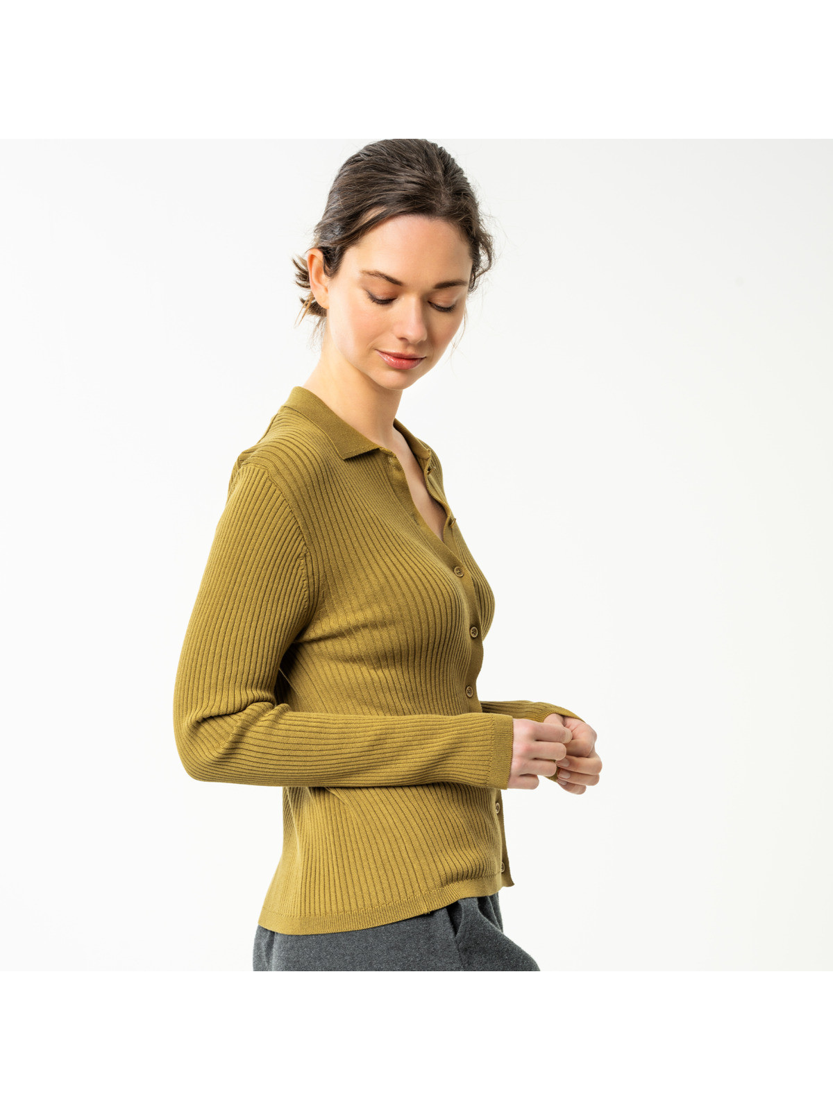 Cardigan pour Femme en 100% Coton Bio couleur Moutarde -Llivingcrafts
