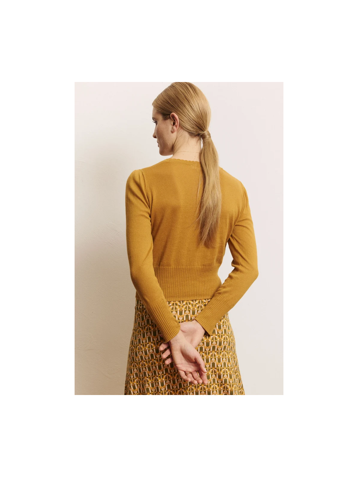 Cardigan pour Femme en 100% Coton Bio Couleur Ocre- Tranquillo