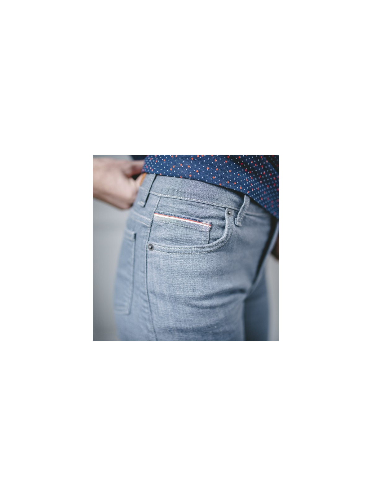 Jeans "Betty" slim matières recyclées gris